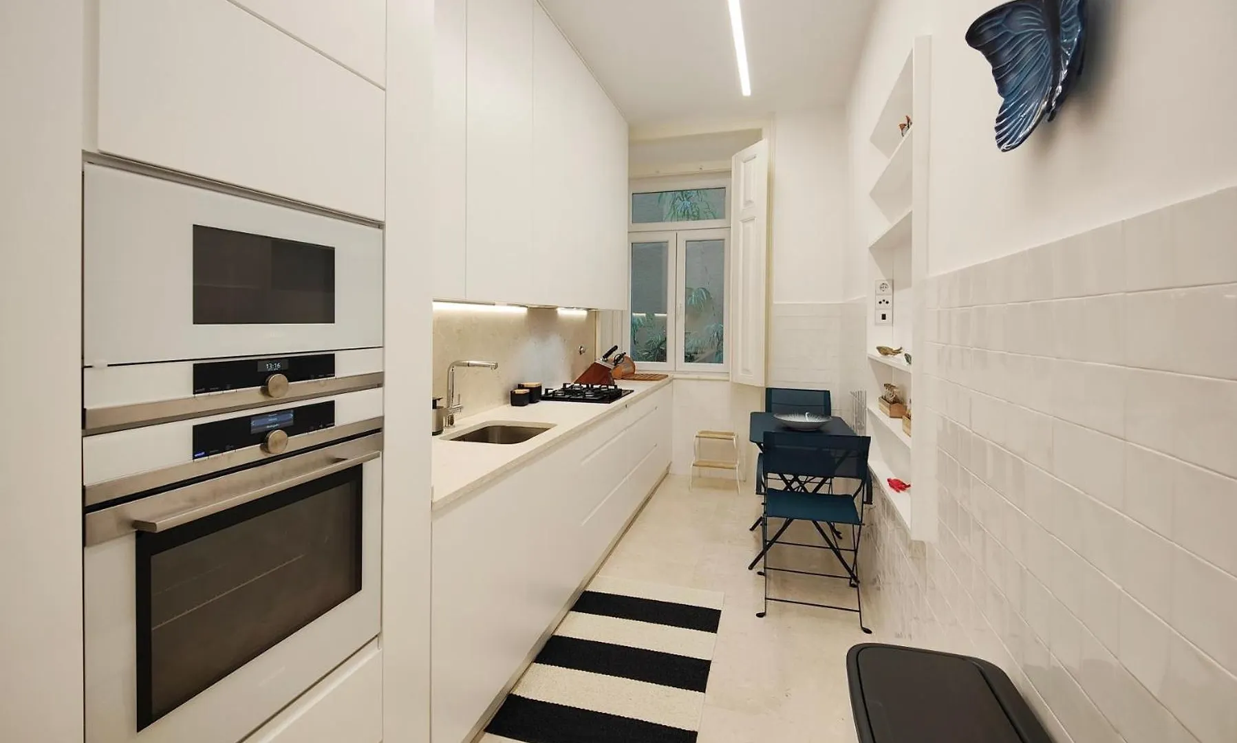 Apartment Joivy Astonishing Flat W Office Near Central Lisbon