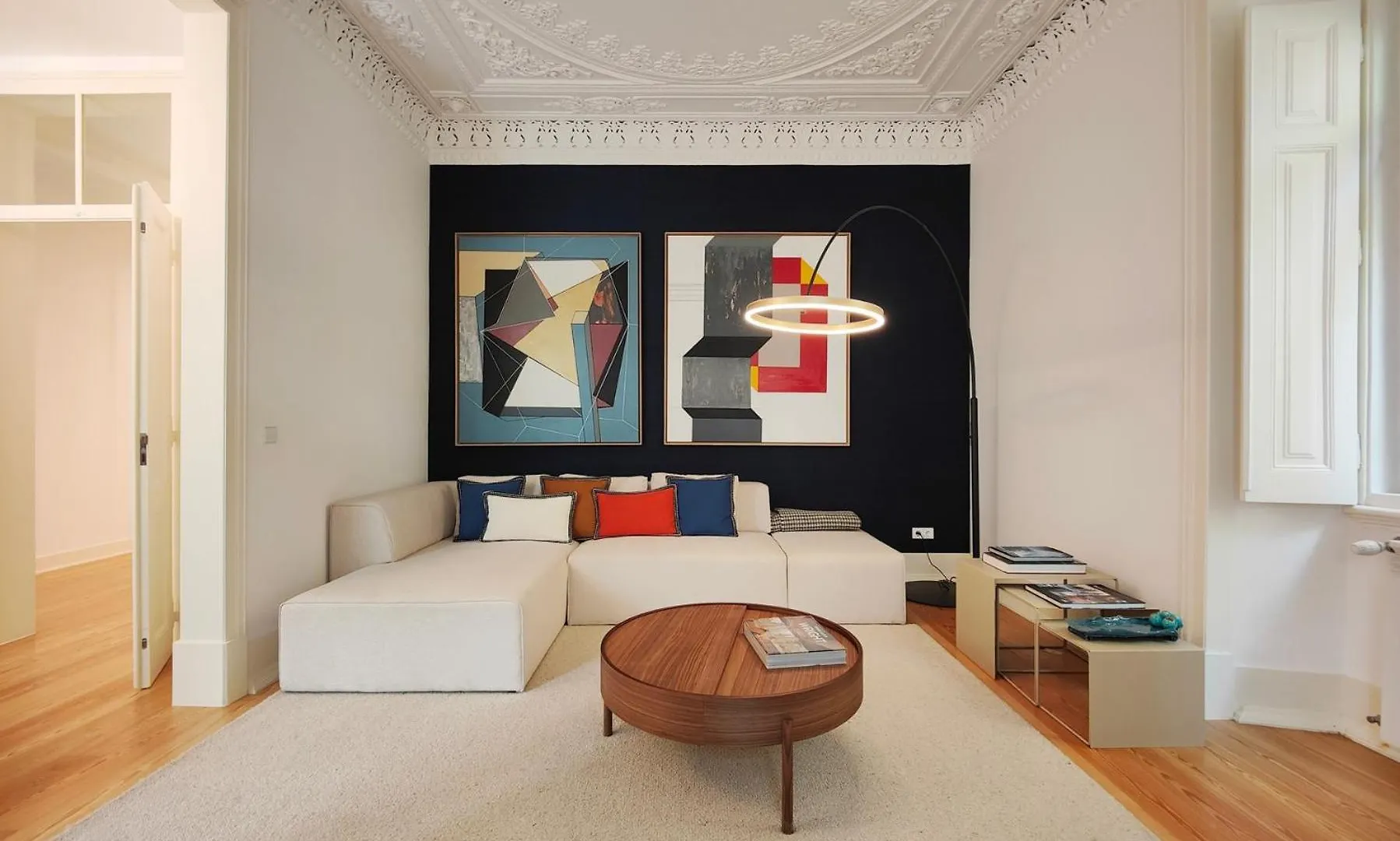 Joivy Astonishing Flat W Office Near Central Lisbon Portugal