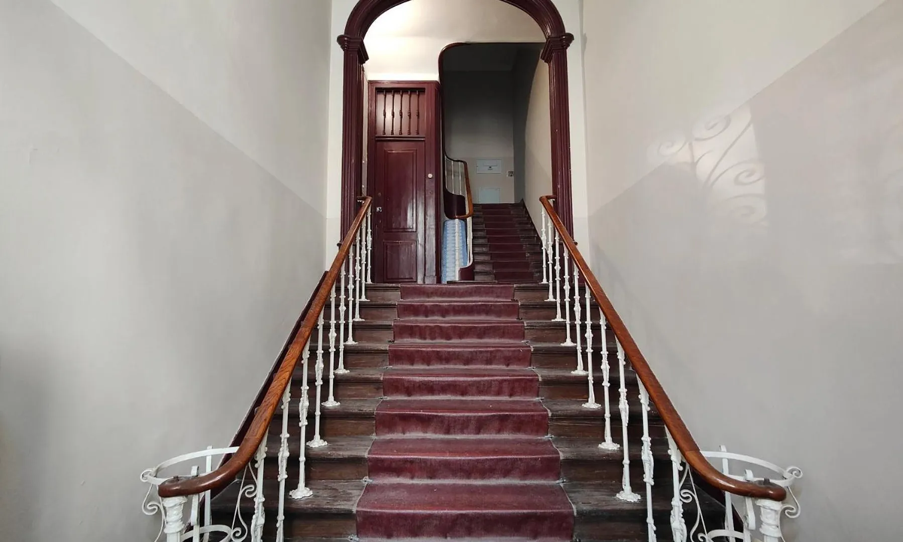 Apartment Joivy Astonishing Flat W Office Near Central Lisbon